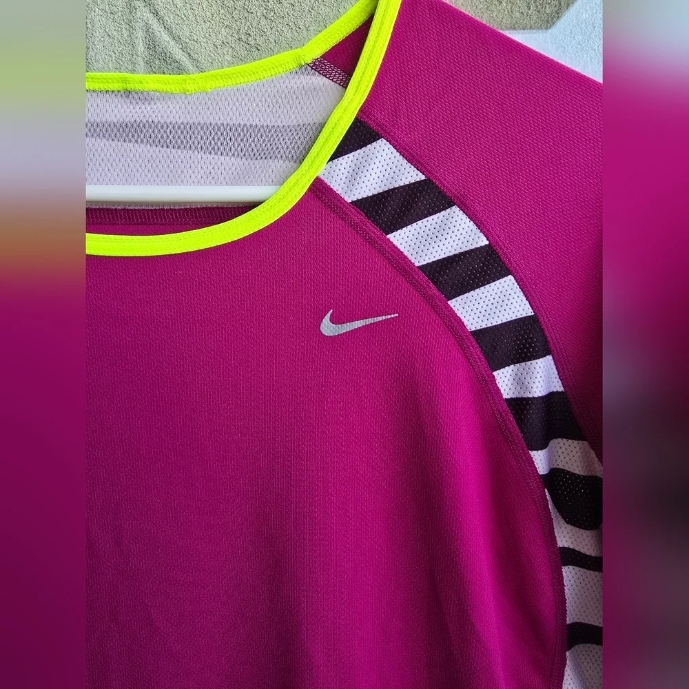 Nike Women's Fuchsia and Neon Long Sleeve Jersey